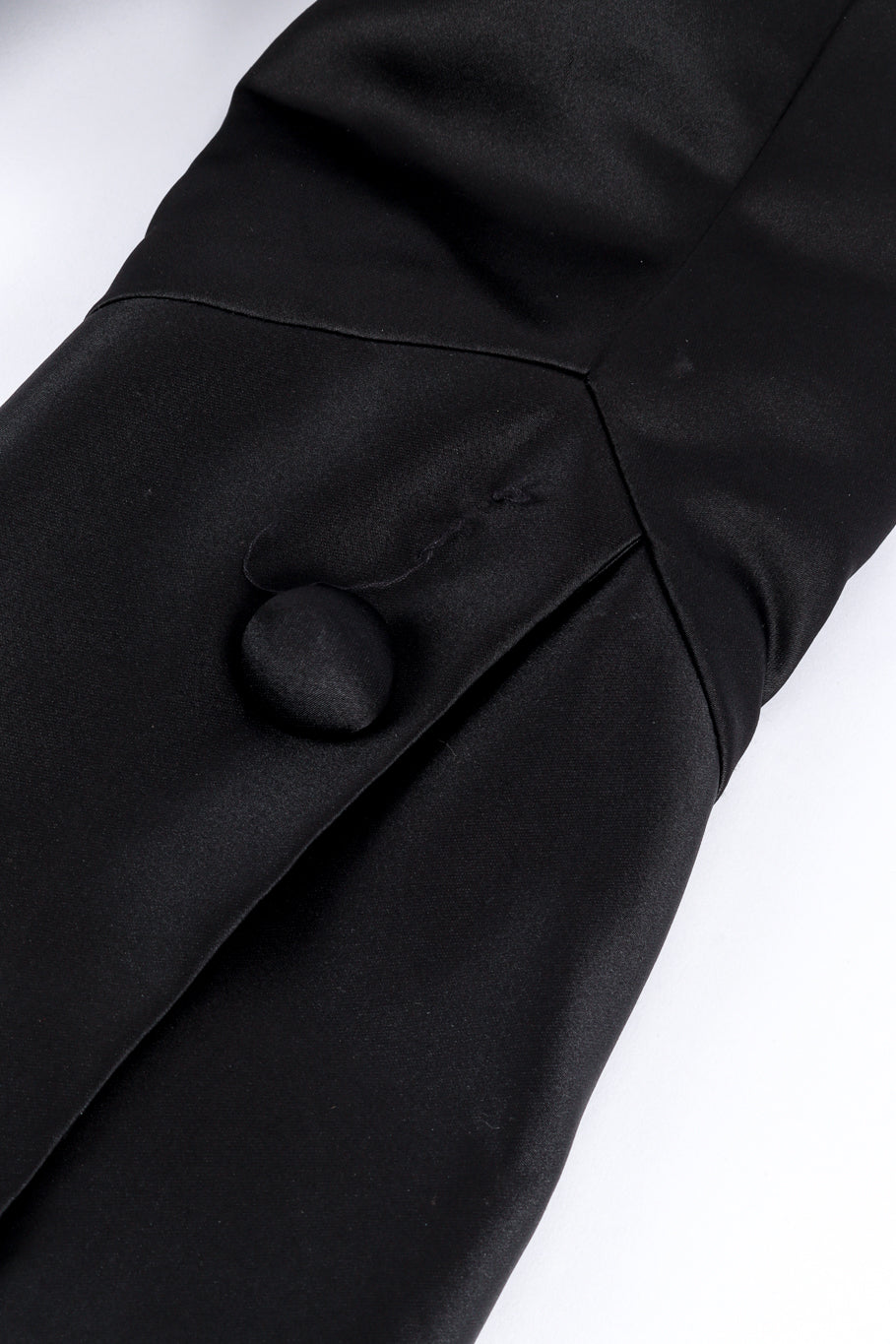Vintage Antonio Garcia Pointed Bolero Jacket missing button closeup @recess la