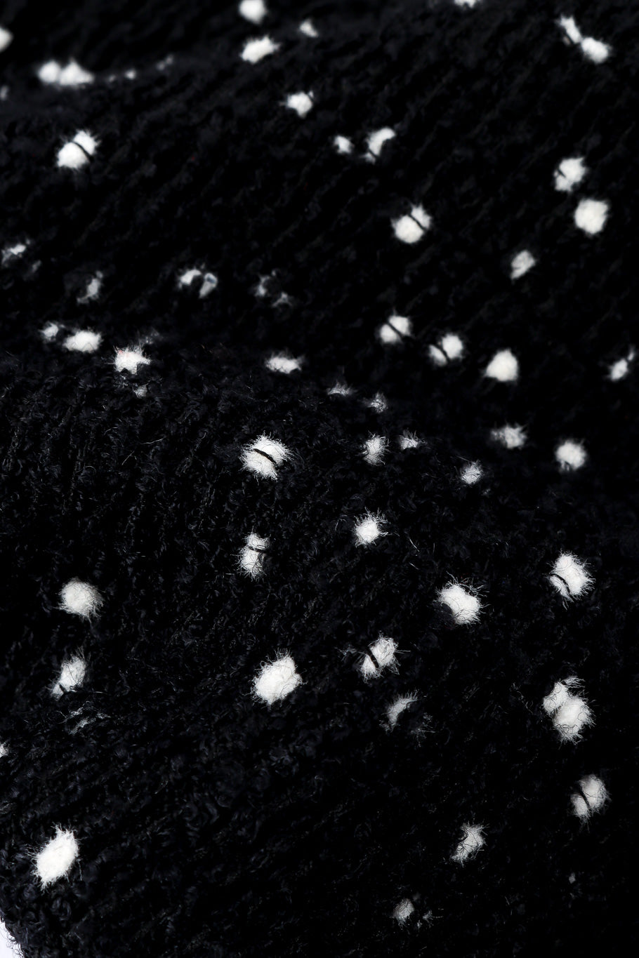 Vintage Chanel 1995 A/W Tweed Bouclé Jacket on fabric closeup @recessla