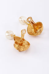 Vintage Oscar de la Renta La Mer Baroque Shell Earrings clips @RECESS LA