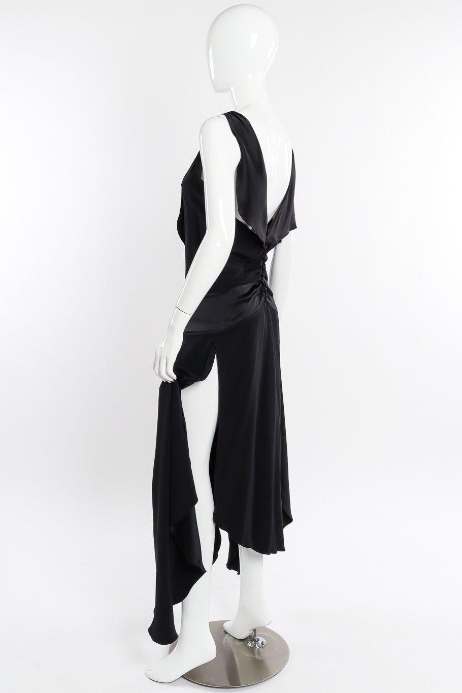 Flutter dress by Eavis & Brown on mannequin side @recessla