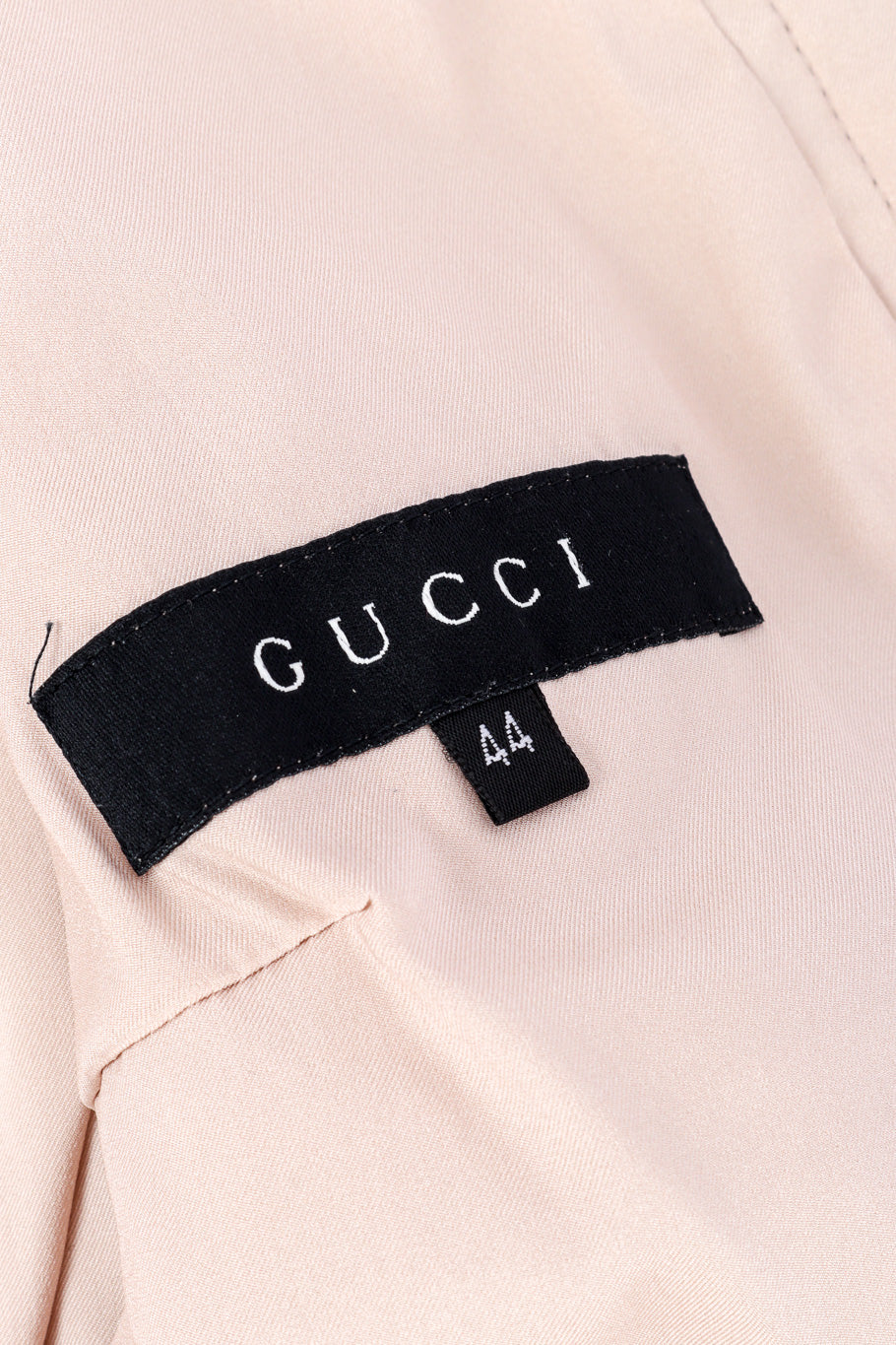 Silk jacket by Gucci label @recessla