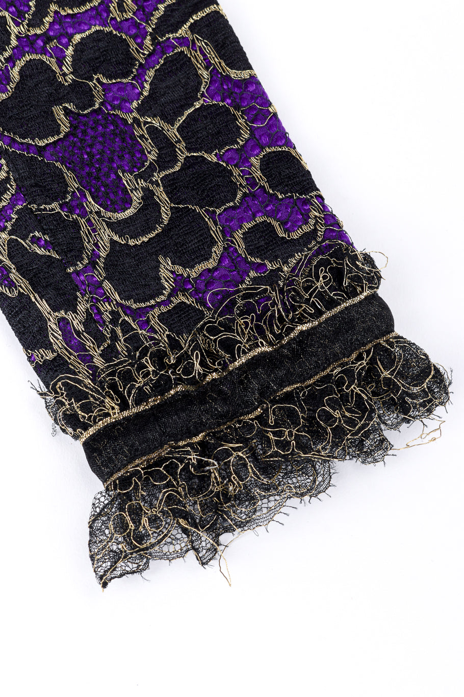 Vintage Geoffrey Beene Lace Silk Top lace sleeve closeup @recessla