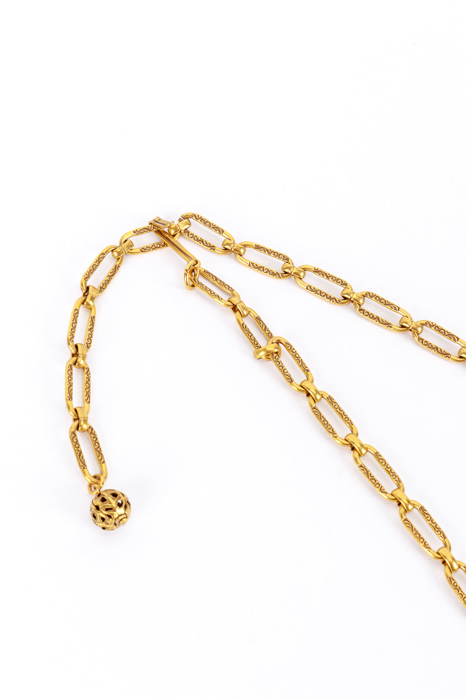 Goldette Brutalist Drop Necklace chain detail @RECESS LA