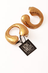 Hammered U hoop earrings by Alexis Lahellec tag @ Recess LA