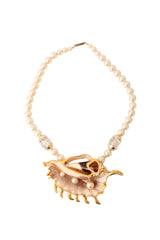 shell pendant necklace @ Recess LA