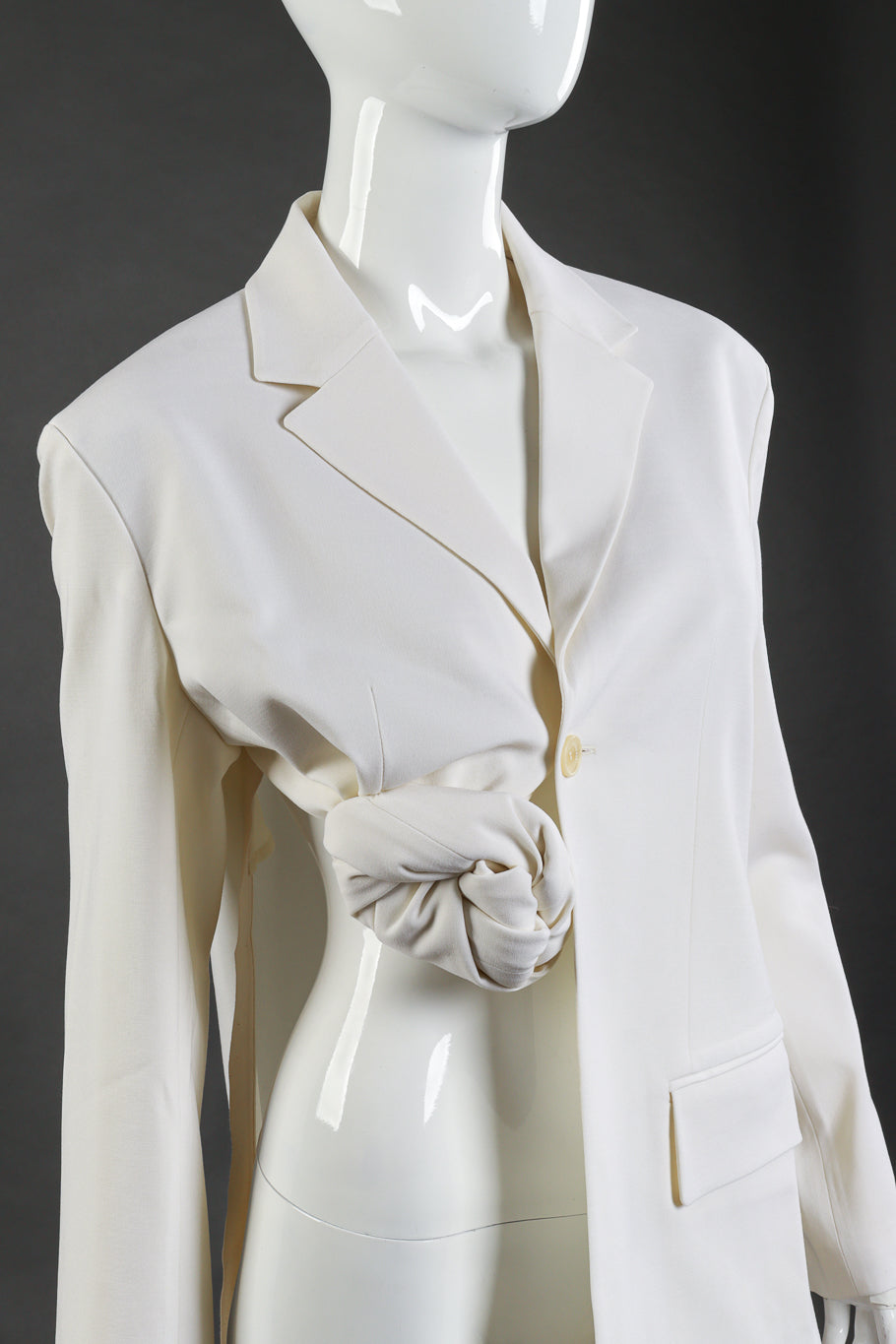 Knotted Blazer by Jacquemus jacket detail mannequin @RECESS LA
