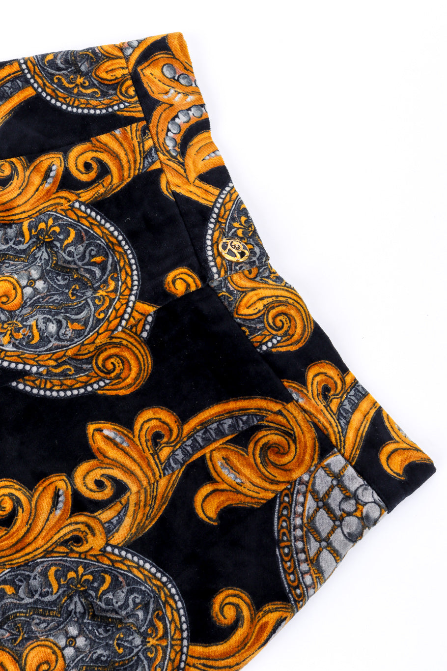 Vintage Laurél Baroque Velvet Pant back waist closeup @recessla
