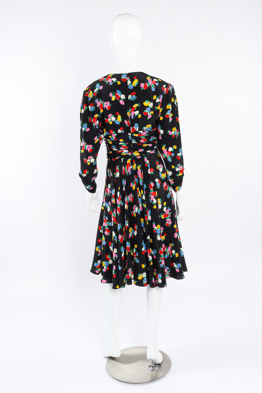 Nina Ricci silk floral print dress on mannequin @recessla