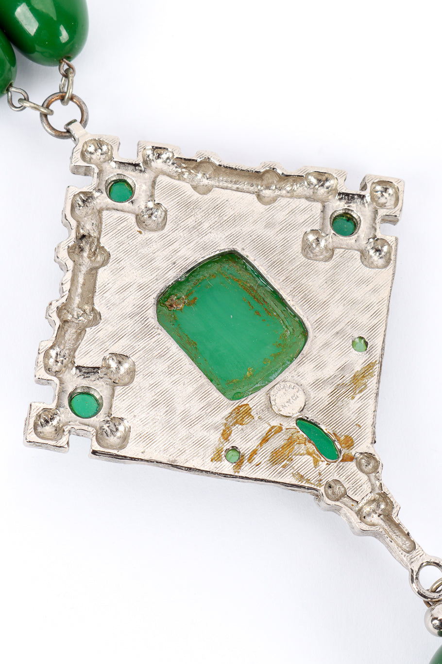Vintage Accessocraft Beaded Plate Pendant Necklace pendant back cartouche closeup @recessla