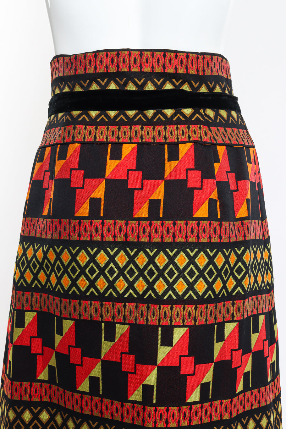 Vintage Mignon Geometric Bolero Jacket & Skirt Set skirt back on mannequin closeup @recessla