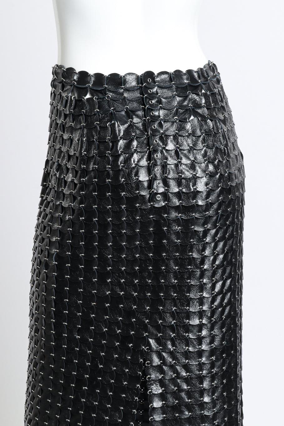 Paco Rabanne 2020 F/W Skirt back detail mannequin @RECESS LA