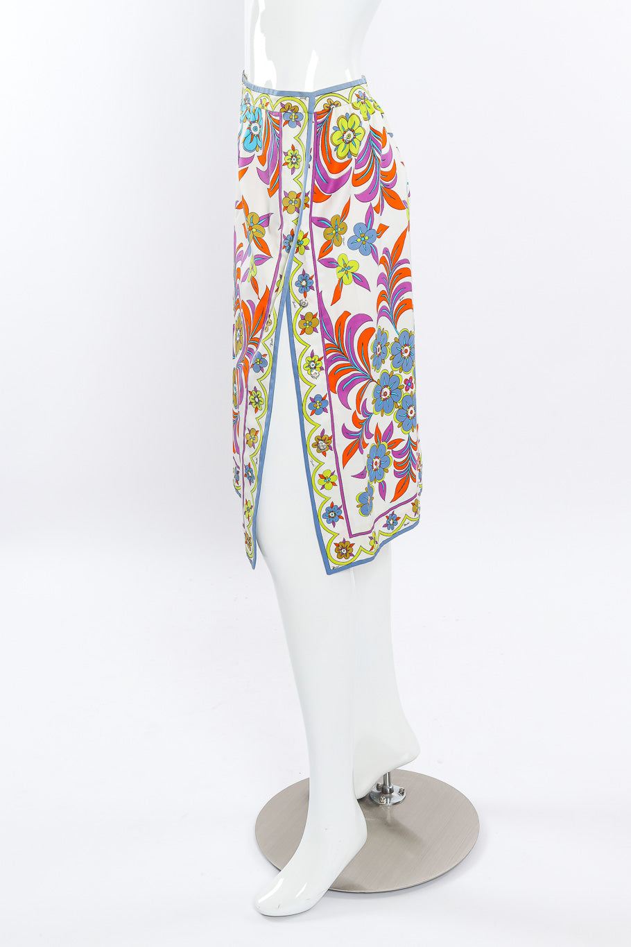 Vintage Emilio Pucci Buttercups A-line Skirt side view on mannequin @Recessla