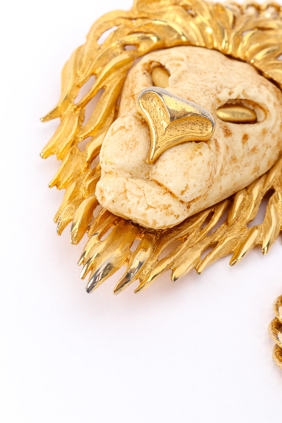 Vintage Luca Razza Lion Head Pendant Necklace II pendant condition closeup @recessla