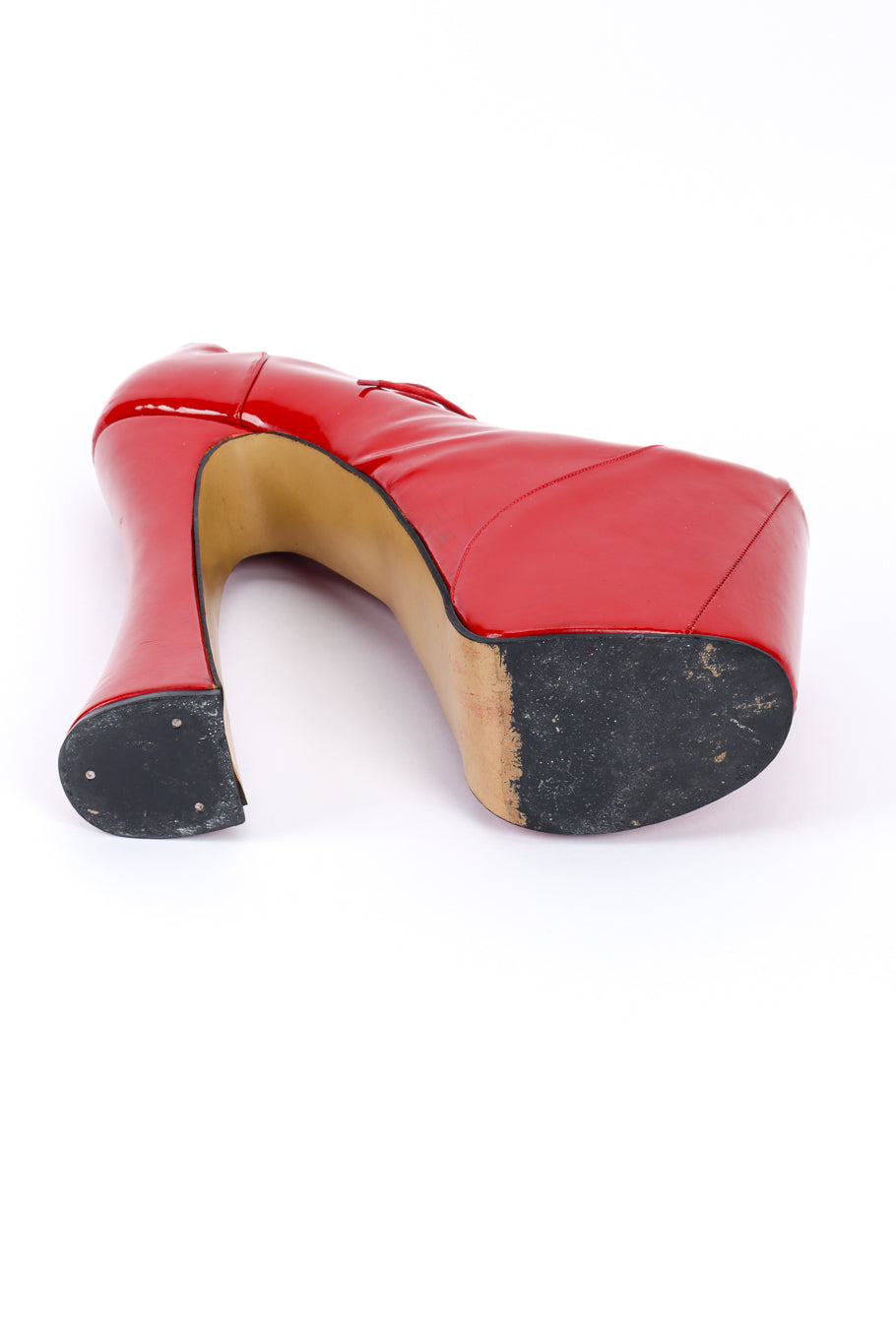 Vintage Vivienne Westwood 1993 F/W Patent Leather Super Elevated Ghillie Platforms left shoe outsole @recessla