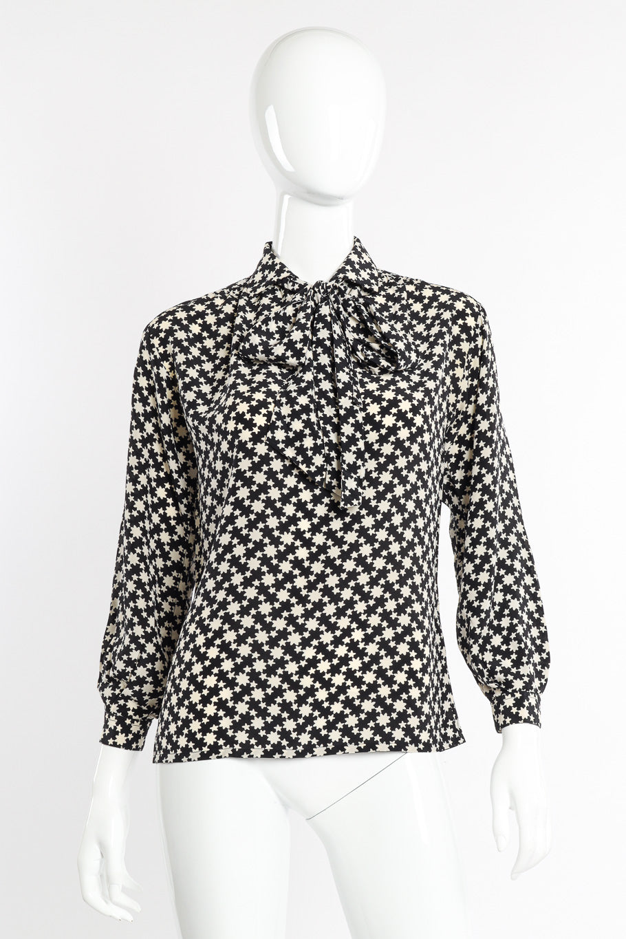 Star print blouse by Yves Saint Laurent on mannequin @recessla