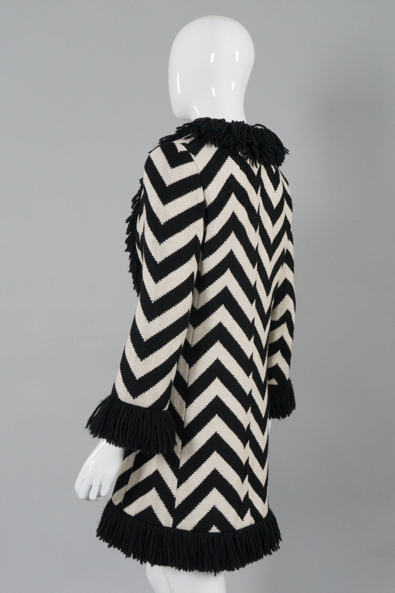 Lilli Ann Vintage Graphic Chevron Stripe Fringe Coat