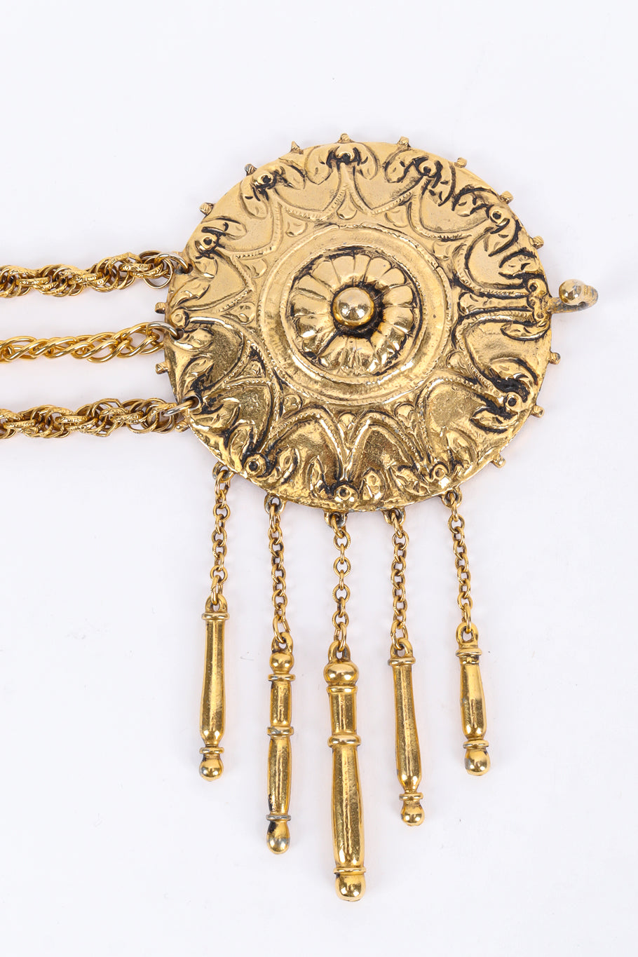 Vintage Accessocraft Medallion Rope Chain Belt medallion close up @ Recess LA