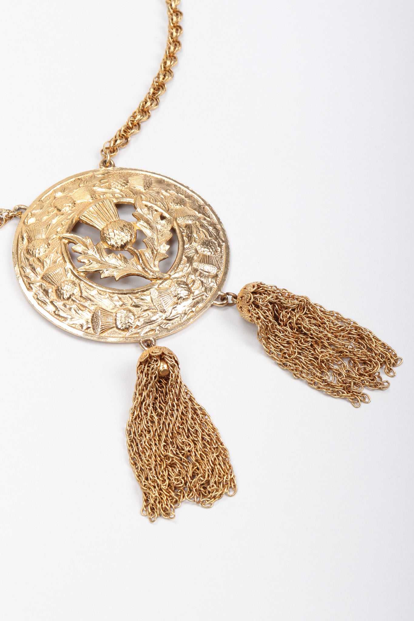 Recess Los Angeles Vintage Accessocraft Thistle Plate Pendant Necklace