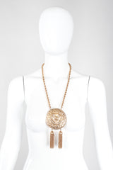 Recess Los Angeles Vintage Accessocraft Thistle Plate Pendant Necklace