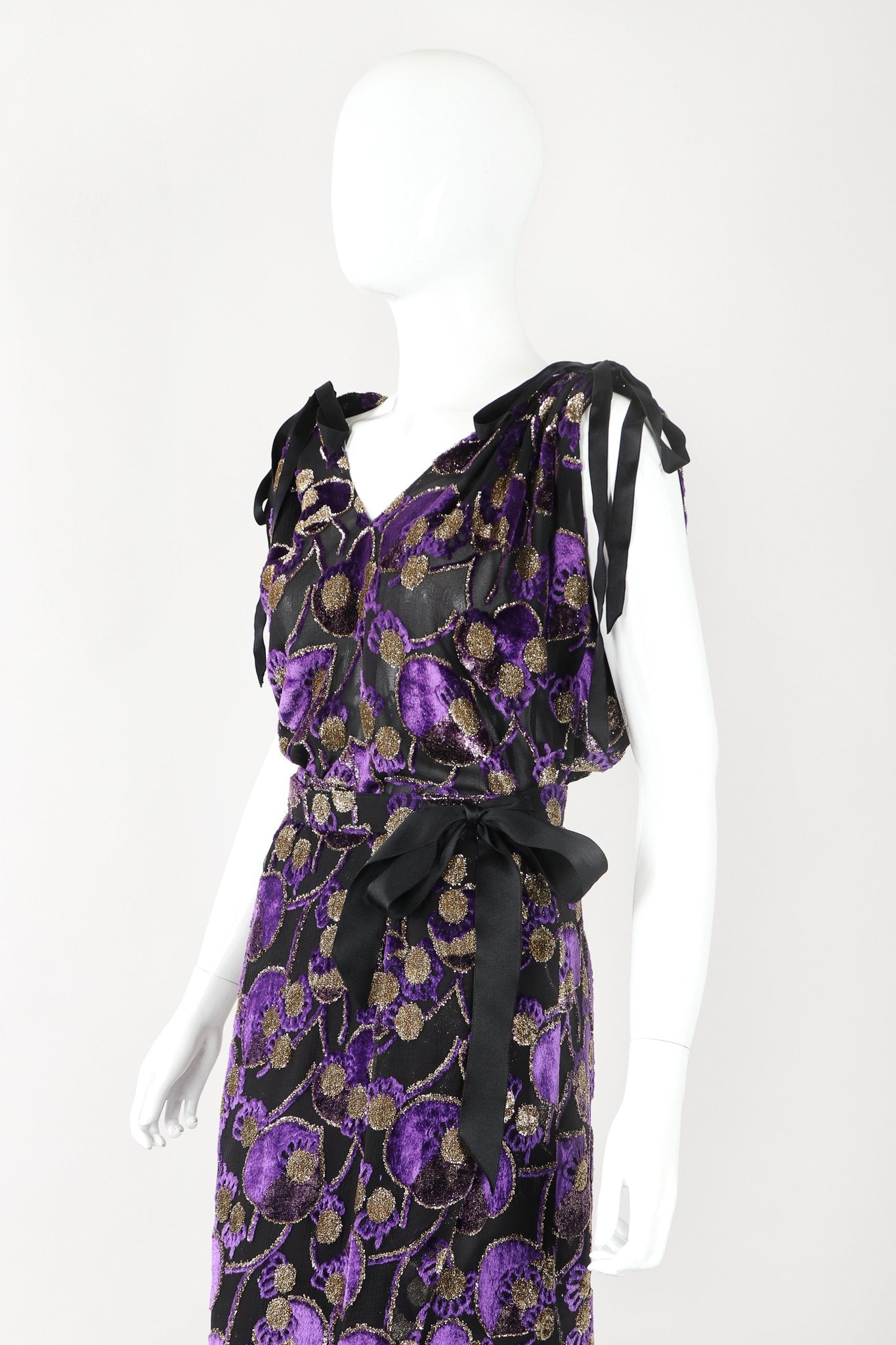 Recess Designer Consignment Vintage Adolfo Velvet Lamé Burnout Top & Wrap Skirt Set Los Angeles Resale