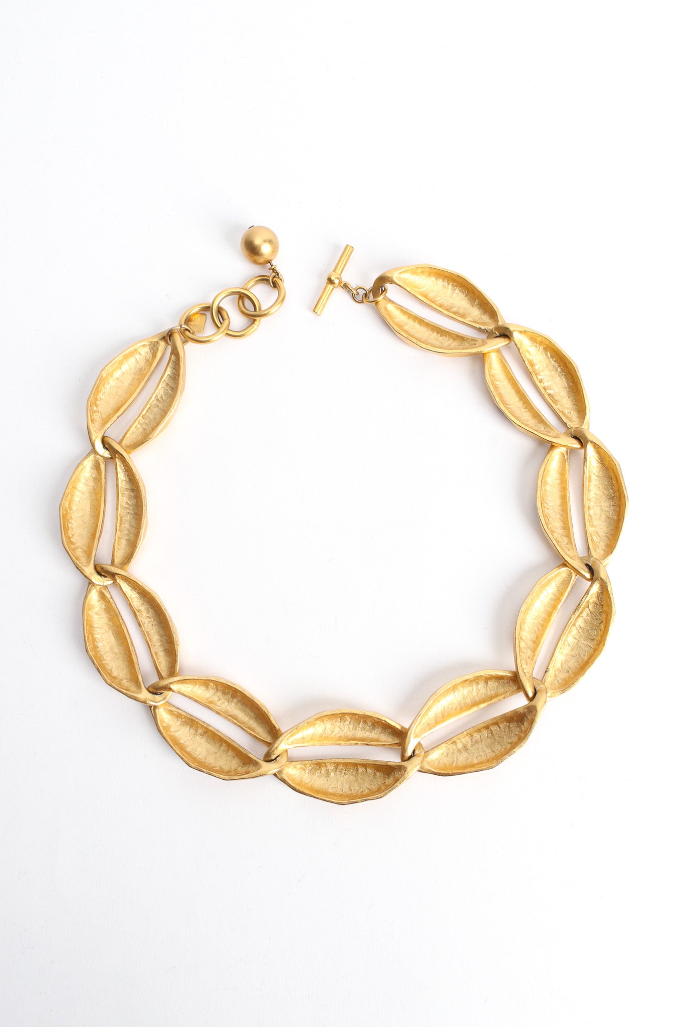 Vintage Anne Klein Geo Hammered Necklace & Earring Set necklace reverse side  @ Recess LA
