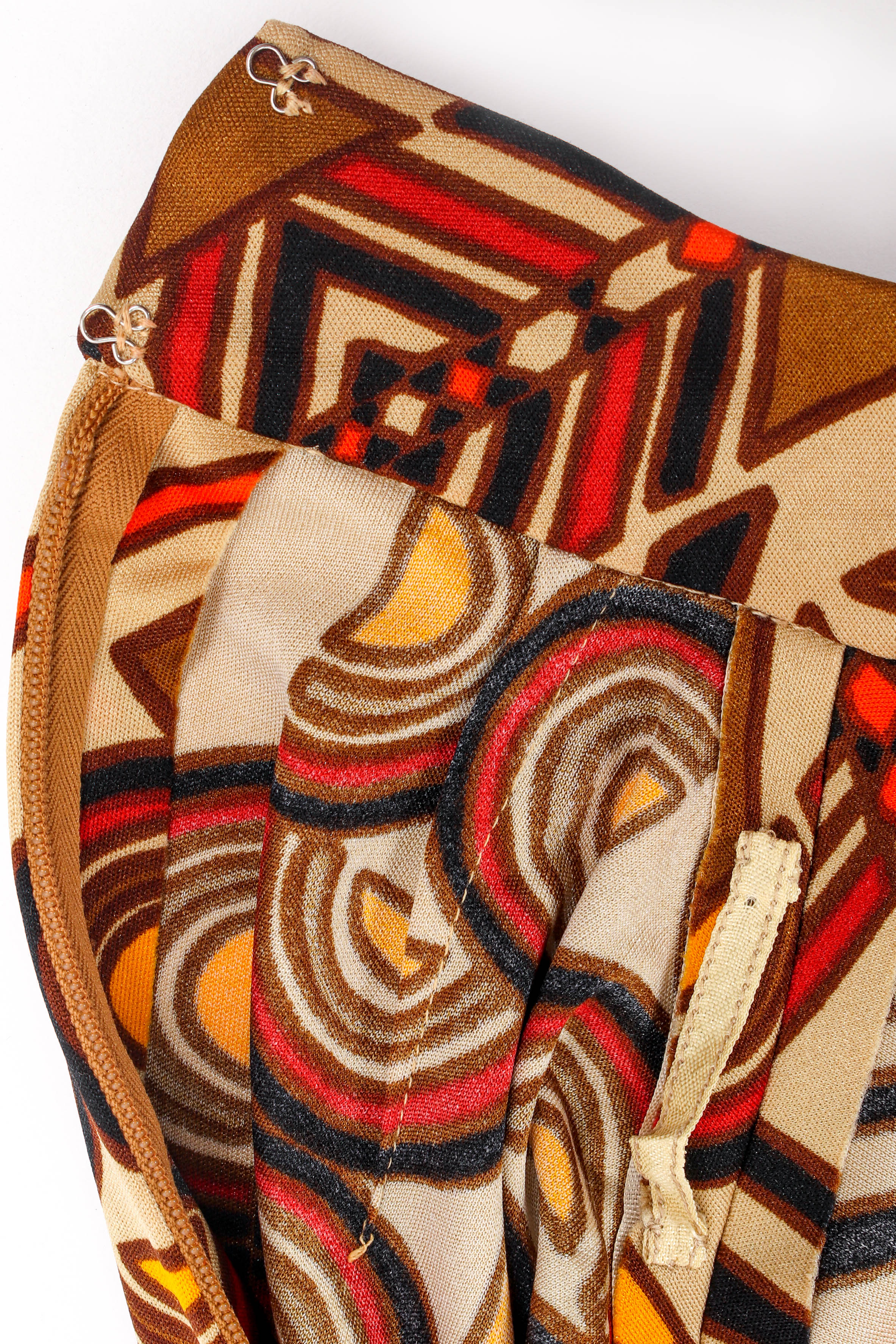 Vintage Bill Shedleski Abstract Geo Print Dress zipper/hook-and-eye detail @ Recess LA