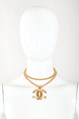 Recess Designer Consignment Vintage Jewelry Chanel Quilted Interlocking CC Logo Pendant Necklace Los Angeles Resale