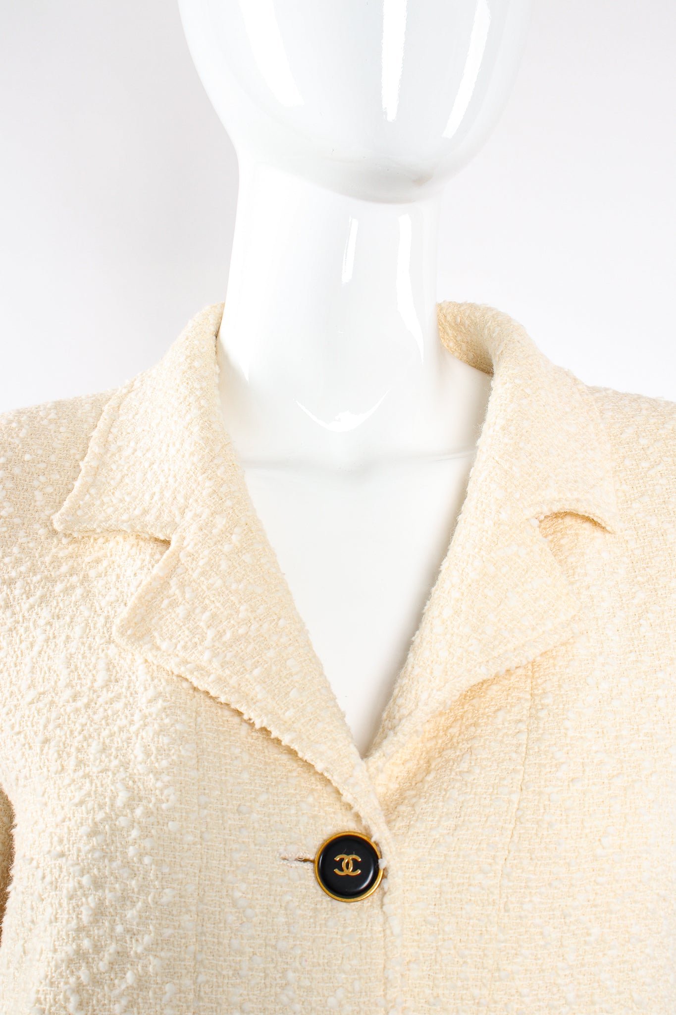 Vintage Chanel 1995 Bouclé Tweed Double Pocket Jacket on Mannequin collar at Recess Los Angeles