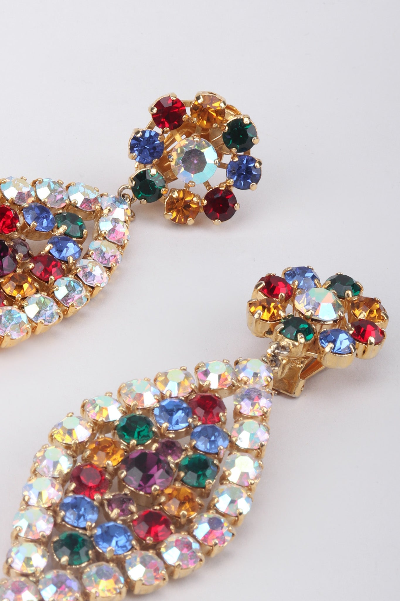Recess Los Angeles Vintage Rare Gianni De Liguoro Rainbow Crystal Leaf Earrings