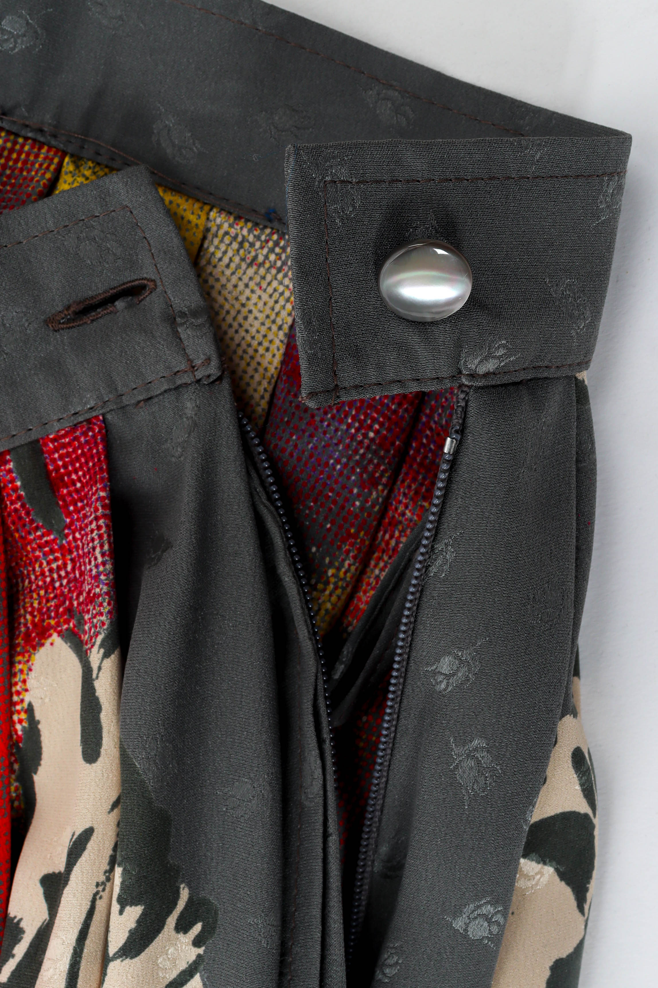 Vintage Emanuel Ungaro Ombré Rose Print Skirt button & zipper detail @ Recess LA