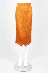 Vintage Hollys Harp Ribbed Chenille Skirt on Mannequin Front at Recess