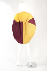 Recess Designer Consignment Vintage Issey Miyake S/S 1990 Pleated Circle Top & Short Set Manus x Machina Energieen Stedelijk Amsterdam Resale Los Angeles