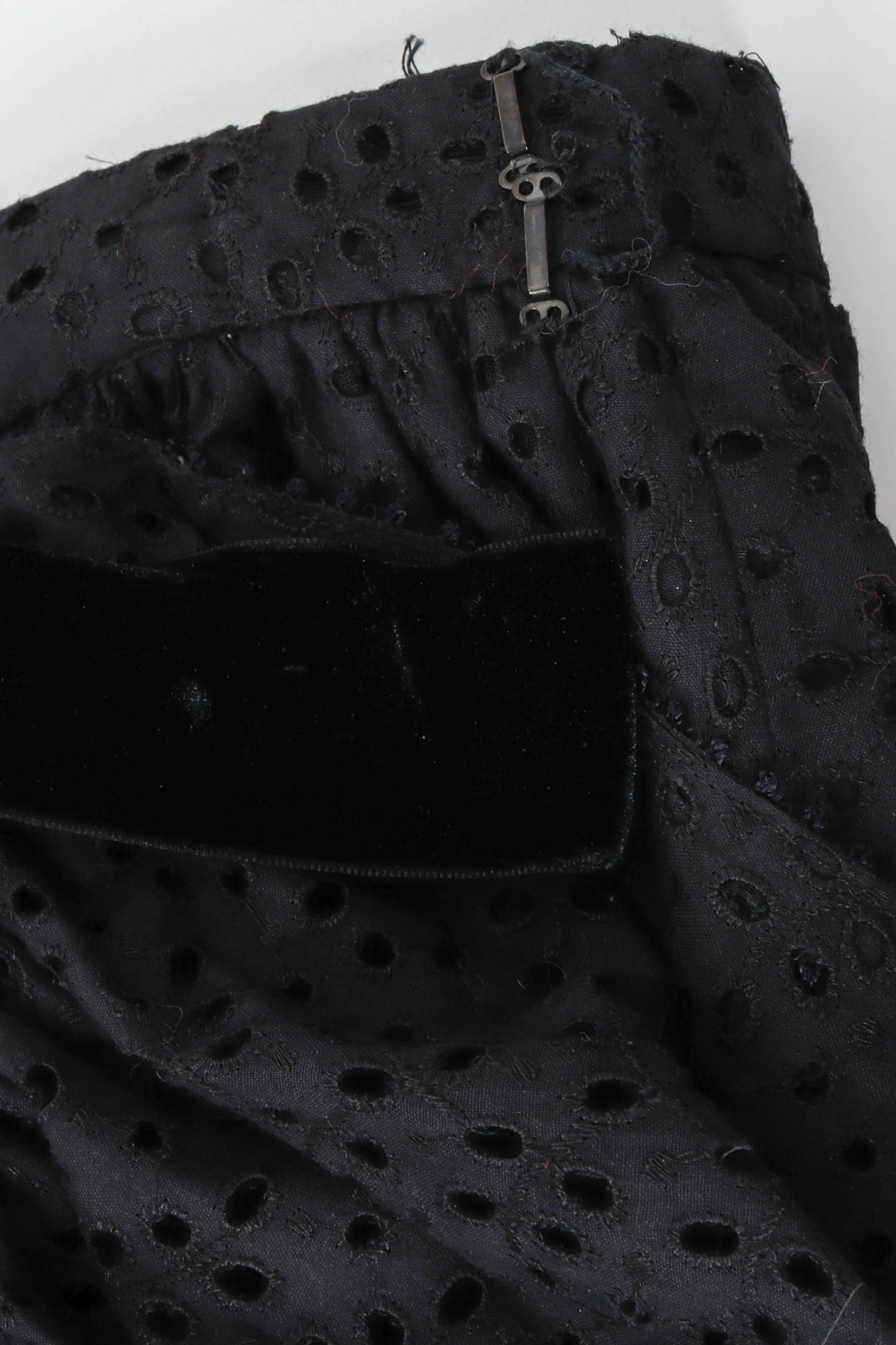 Vintage Mignon Ruffle Eyelet Skirt Set hook & tab detail @ Recess LA