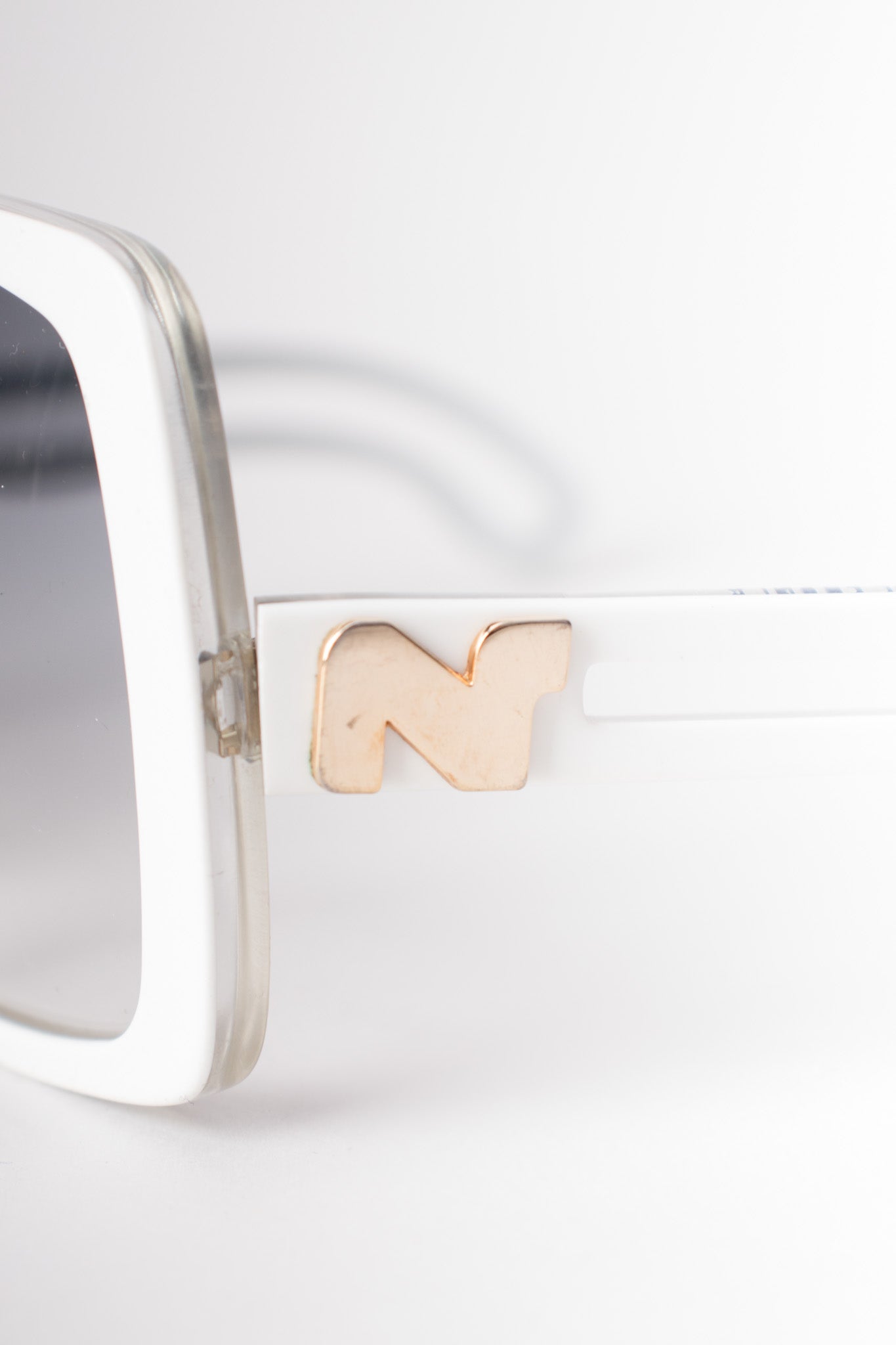 Nina Ricci Vintage Oversized White Square Outline Sunglasses