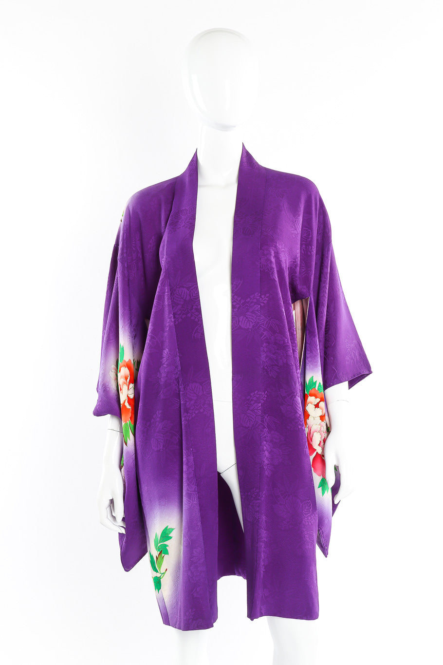 Purple vintage kimono mannequin close front @recessla