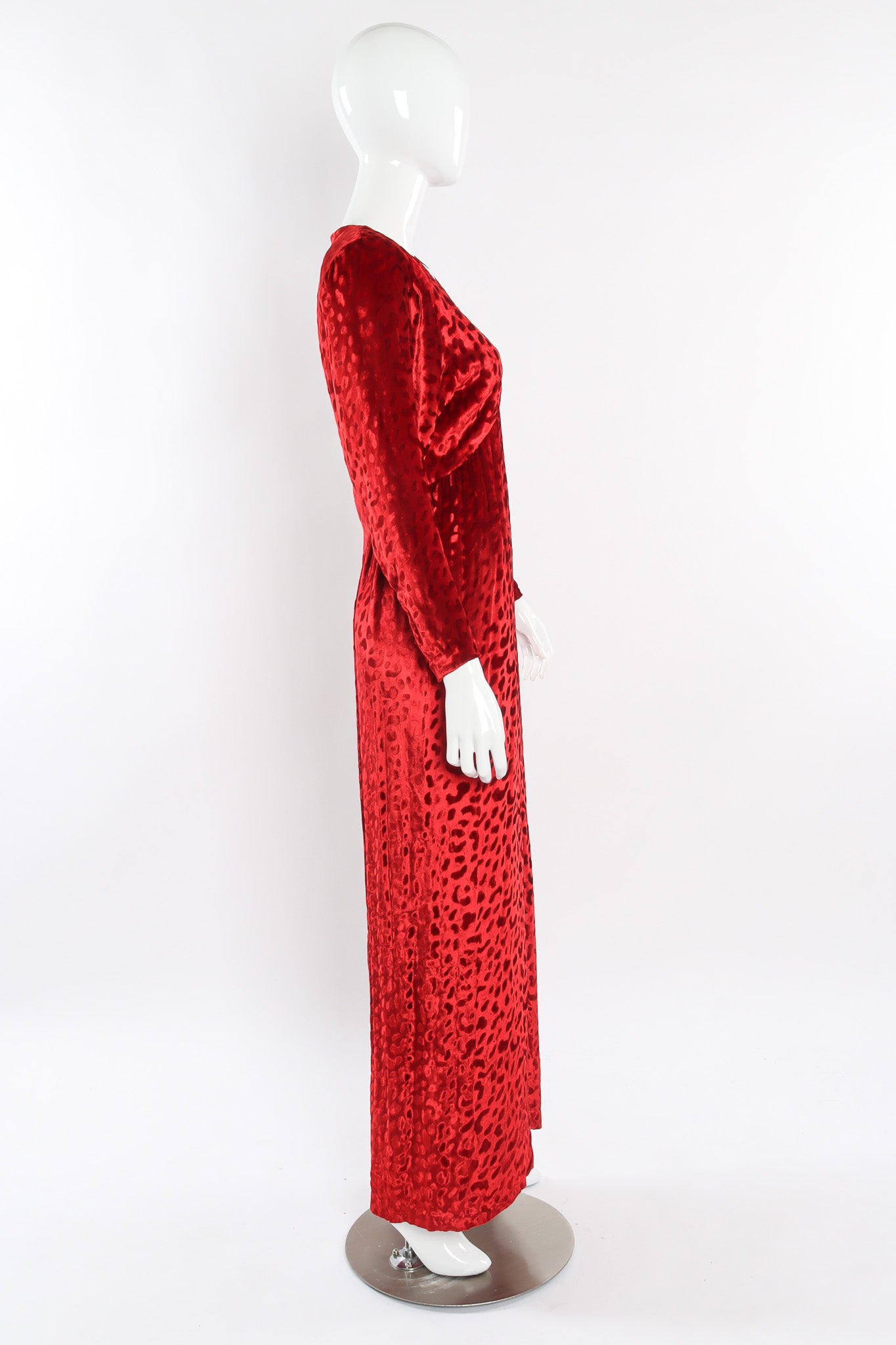 Velvet Long Sleeve Gown by Richilene @recessla