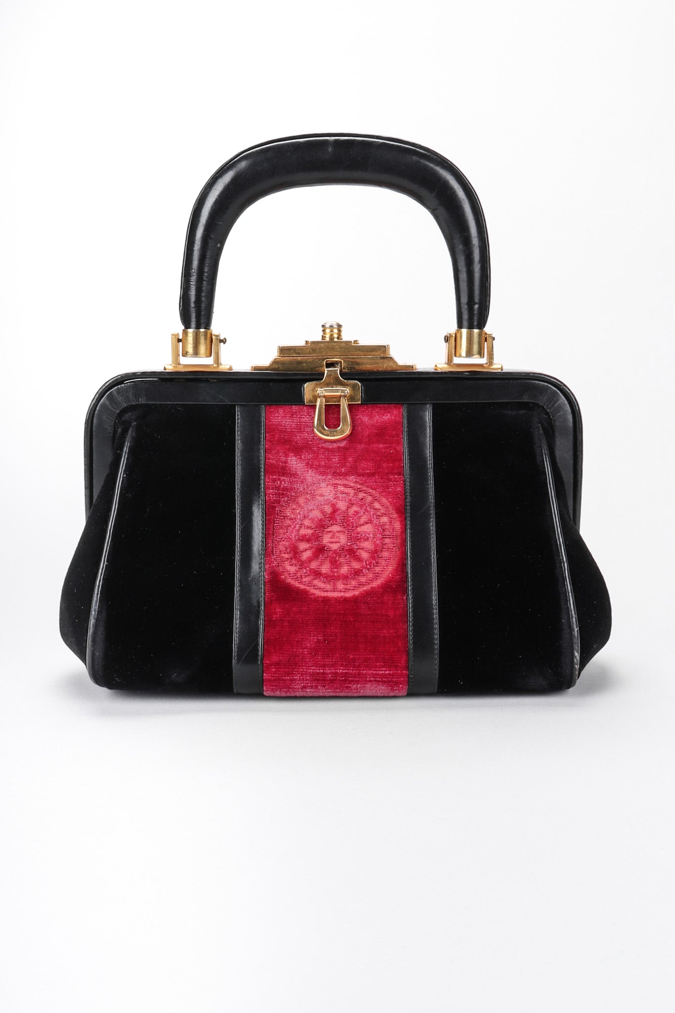 Recess Los Angeles Vintage Robera Di Camerino Signature Velvet Black Red Mini Bagonghi Bag