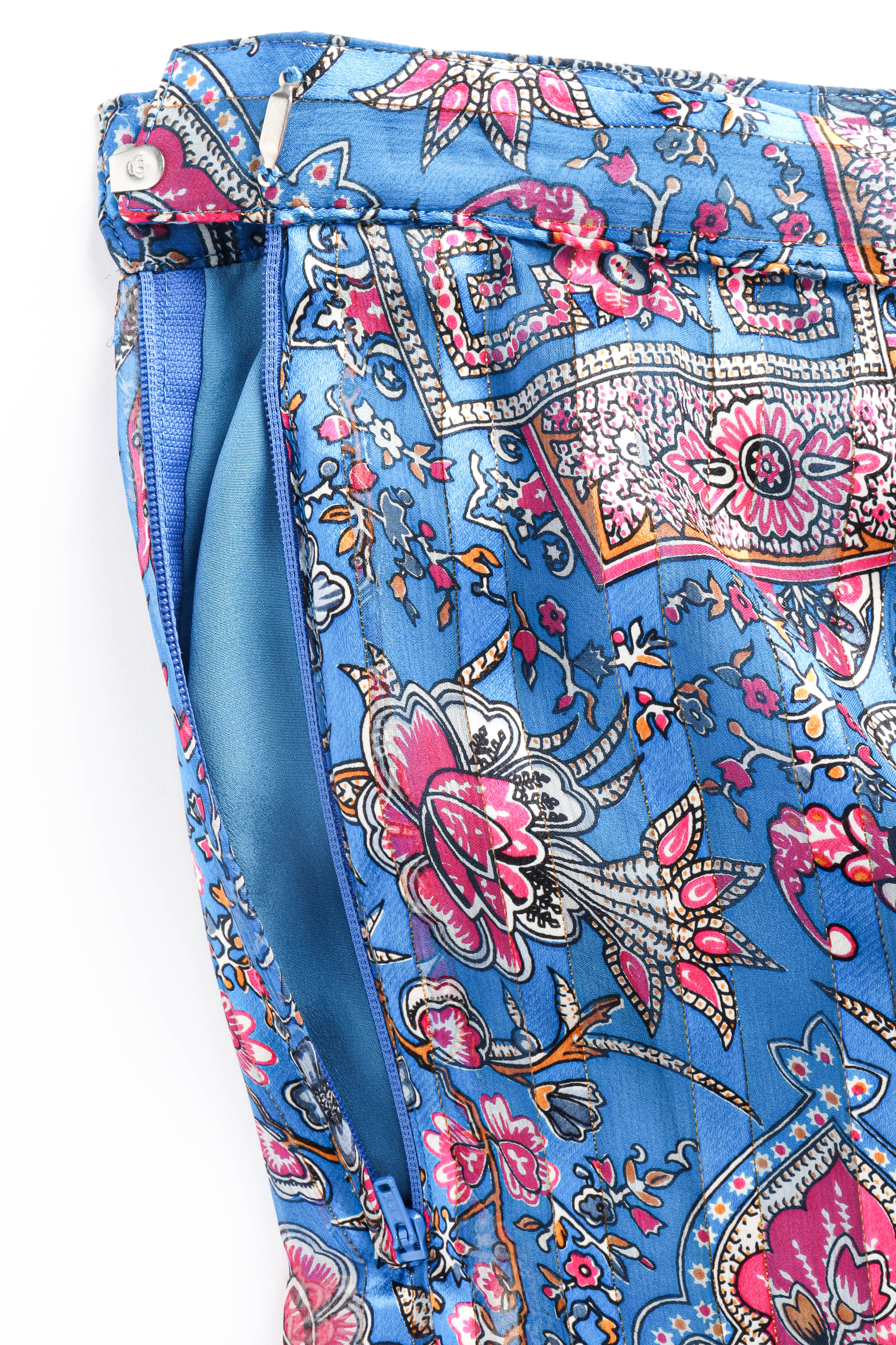 Vintage The Silk Farm Sheer Paisley Top & Skirt Set skirt closure detail @ Recess LA