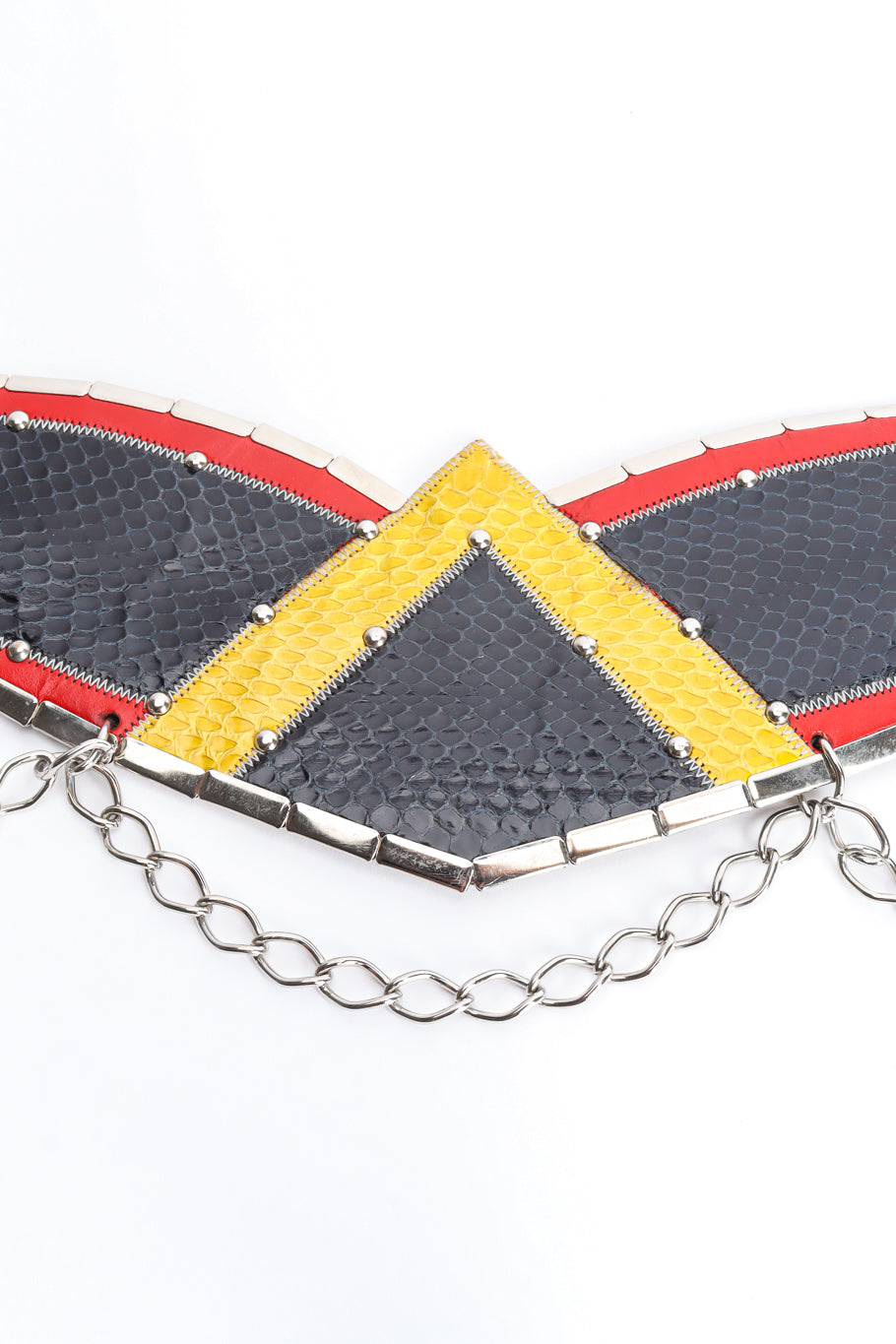 Geometric wing reptile leather belt Spira close chain @recessla