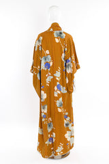 Vintage Japanese autumn stripe kimono mannequin back @recessla