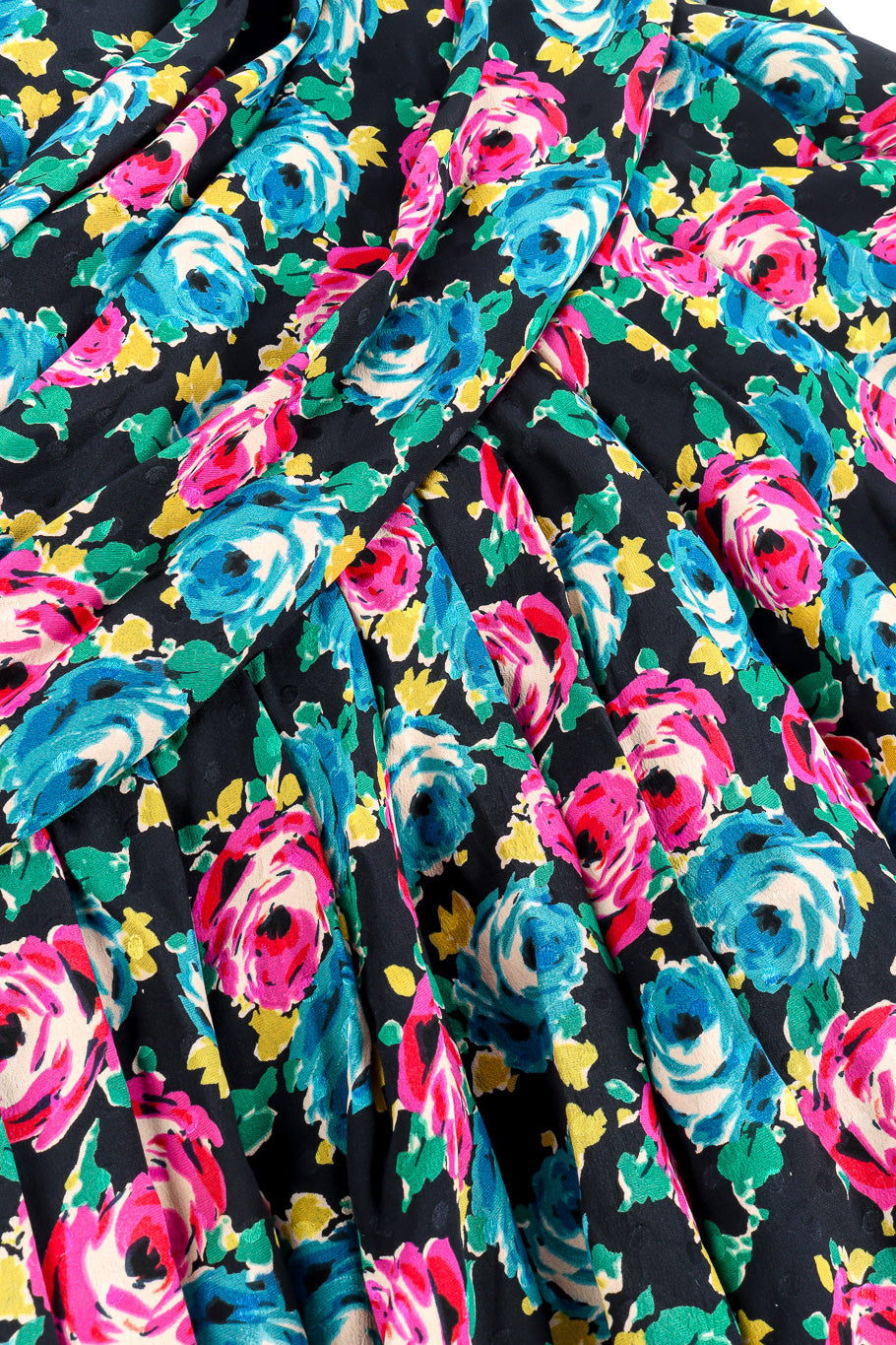 Emanuele Ungaro rose print silk dress fabric detail @recessla