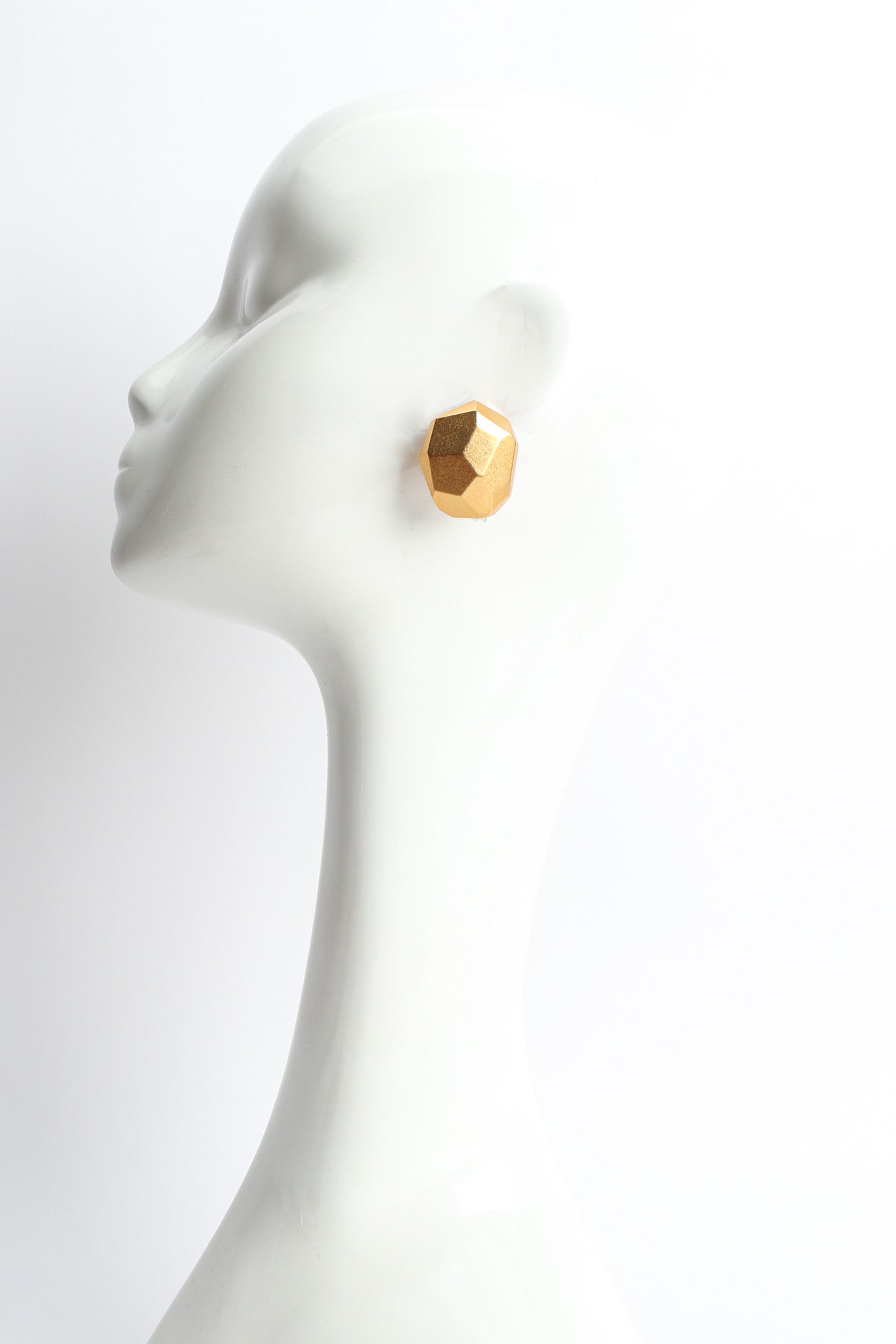Vintage Anne Klein Geo Hammered Necklace & Earring Set earrings on mannequin @ Recess LA