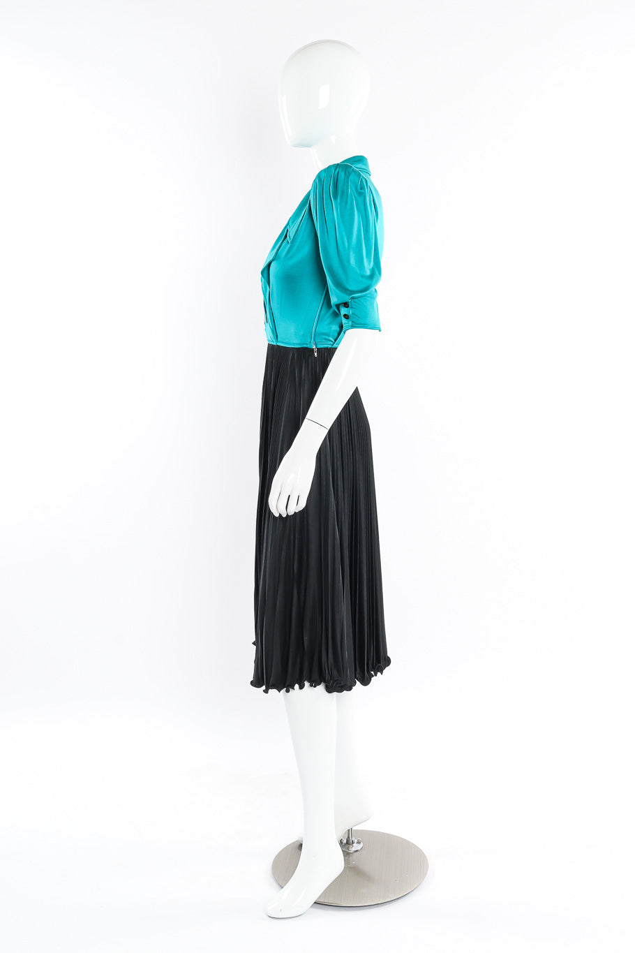 Wrap style dress by Emanuel Ungaro mannequin side @recessla