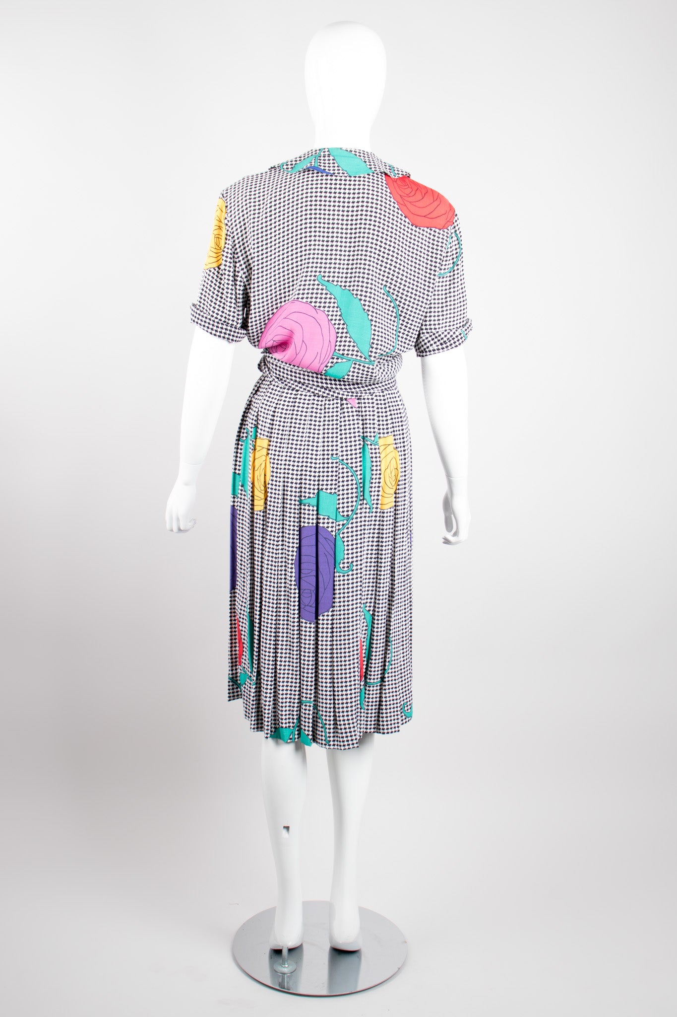 Mondi Vintage Rose Houndstooth Print Top & Skirt Set