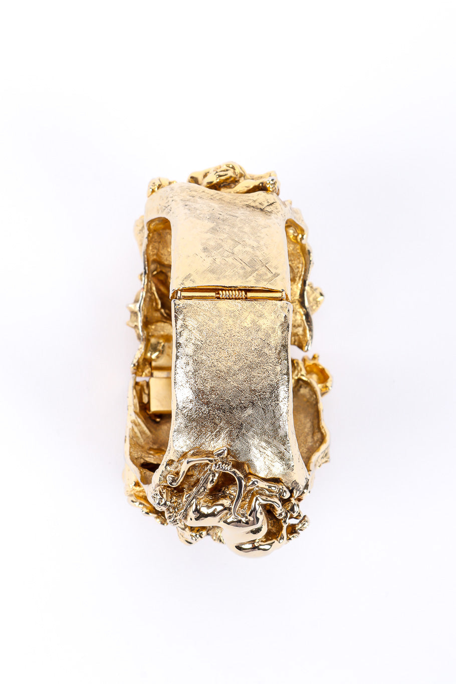 Vintage Tortolani Sculpted Zodiac Cuff Bracelet II hinge closeup @Recessla
