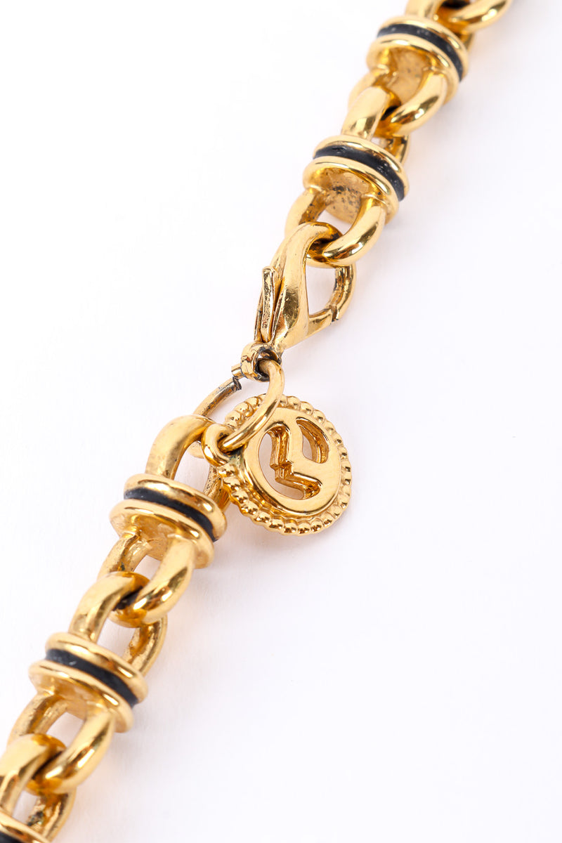 Column Link Chain Necklace on white background cartouche strand  @recessla