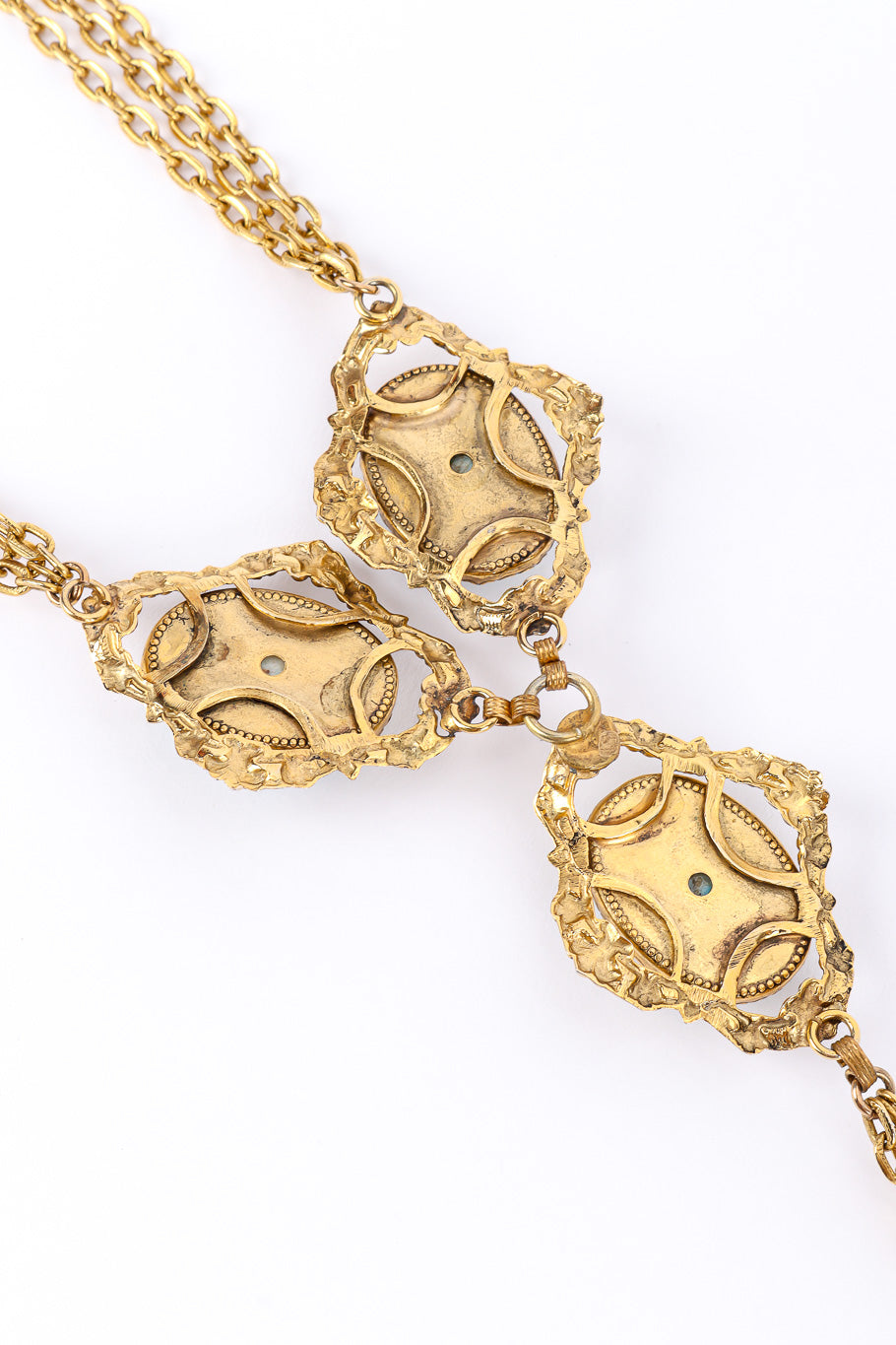 Vintage large star pendant necklace on white background back of stones @recessla