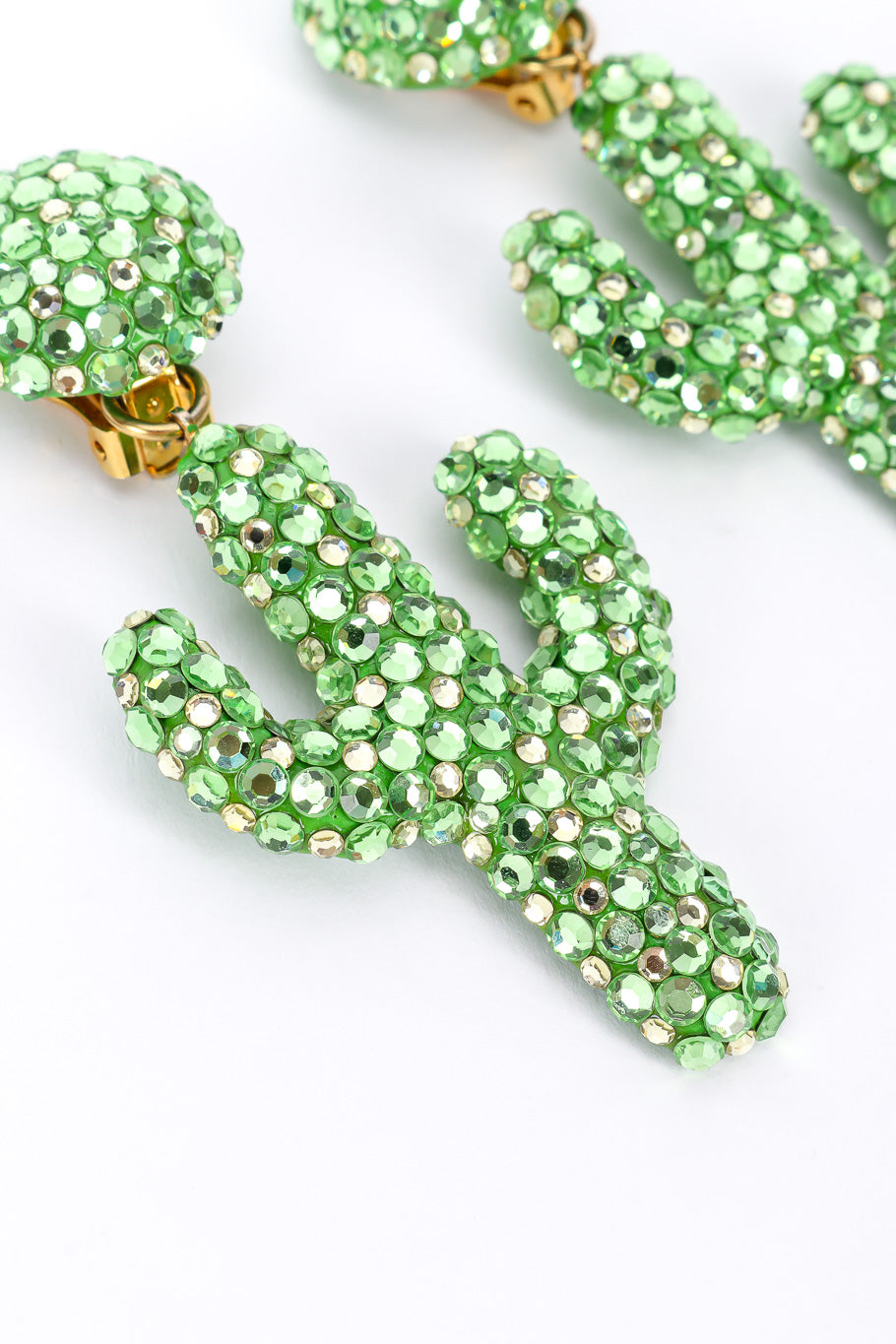 Vintage Richard Kerr Crystal Cactus Drop Earrings crystal closeup @Recessla