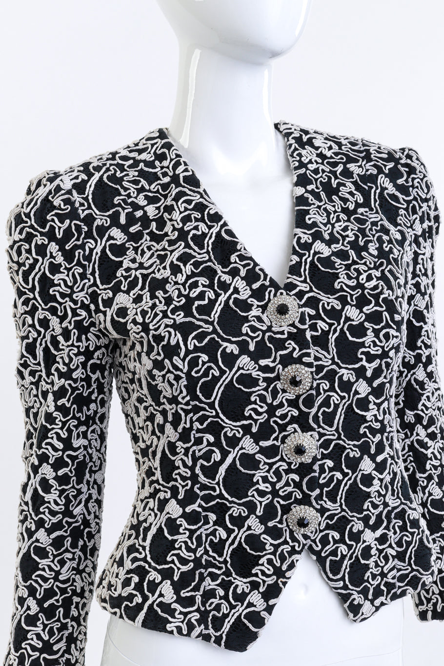 Adolfo Black & White Vermicular Blazer detail mannequin @RECESS LA