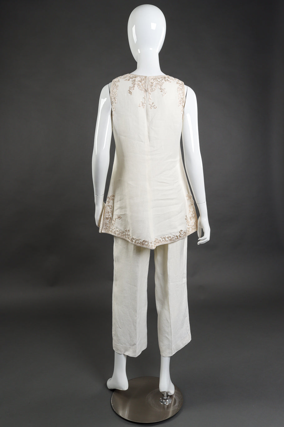 Vintage Alberta Ferretti woven linen embroidered cream mock tunic vest and pant twin seti back view on mannequin @Recess LA